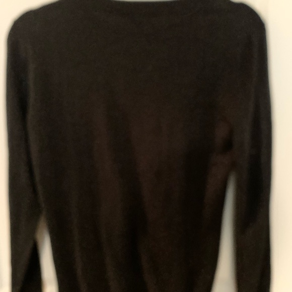 A/X - Picture 2 of 4